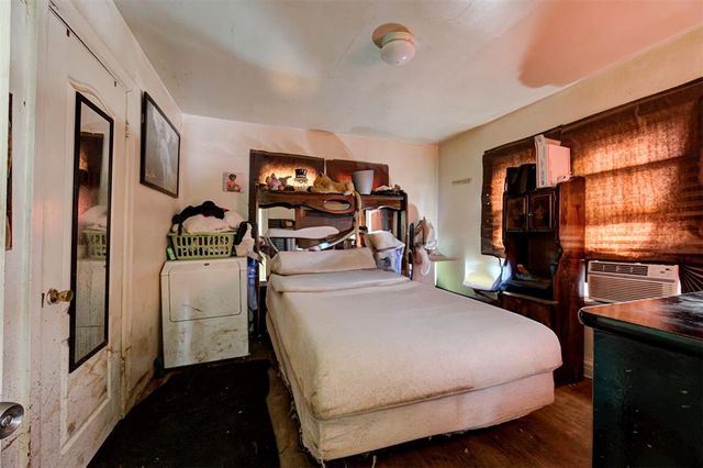 1801 E Madison Street, Oklahoma City, OK 73111