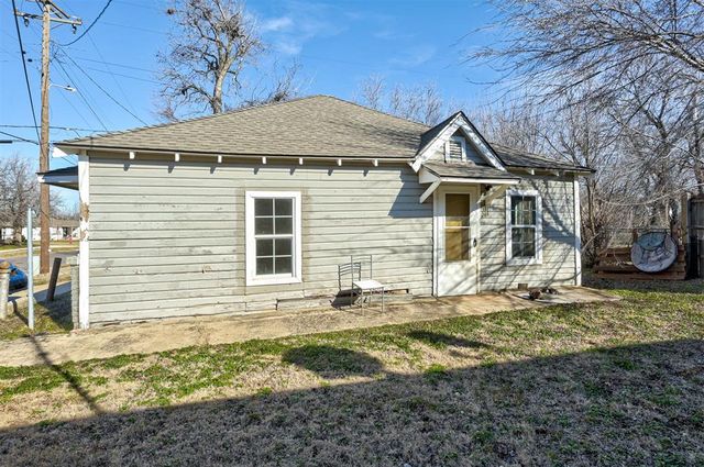 1801 E Madison Street, Oklahoma City, OK 73111