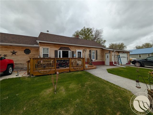 327 2nd AVENUE W, Culbertson, MT 59218