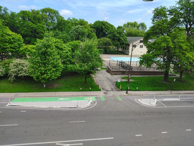 2323 W Pershing Road 336, Chicago, IL 60609