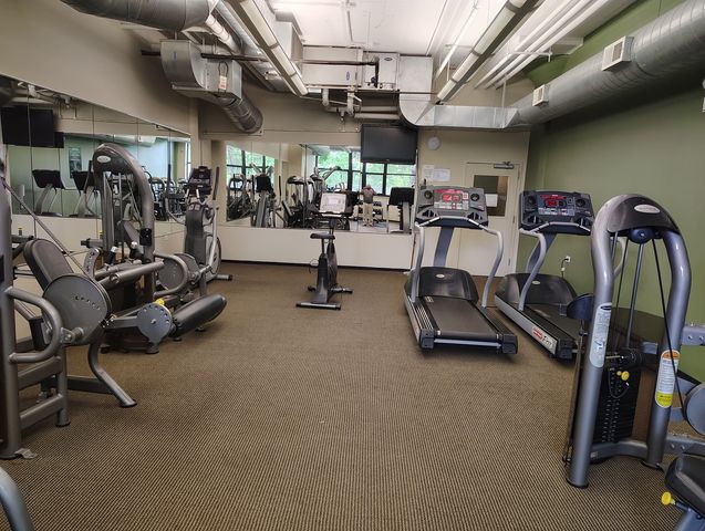 2323 W Pershing Road 336, Chicago, IL 60609