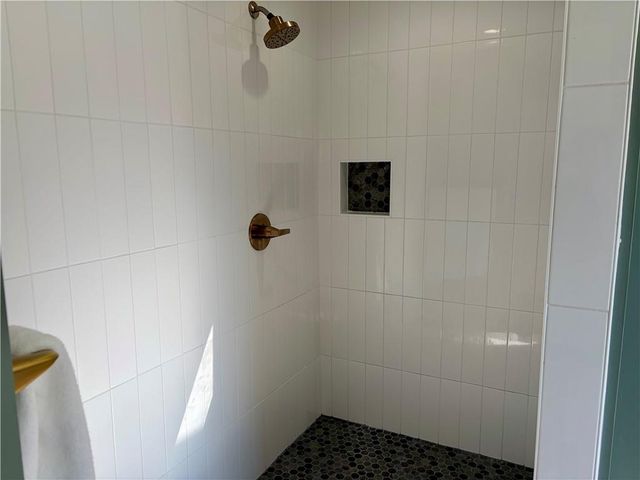 402 Hunters Court, Ball Ground, GA 30107