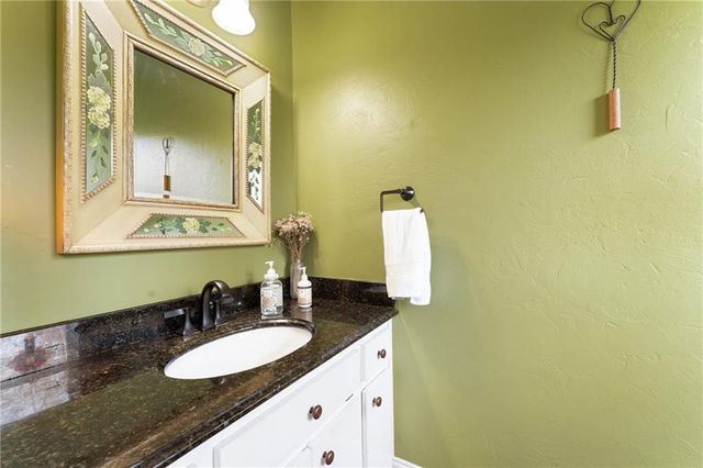 402 Hunters Court, Ball Ground, GA 30107