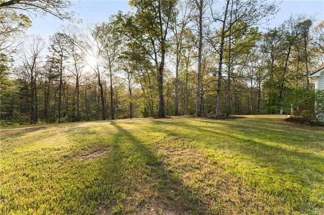 402 Hunters Court, Ball Ground, GA 30107