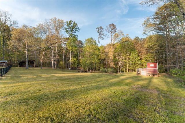 402 Hunters Court, Ball Ground, GA 30107