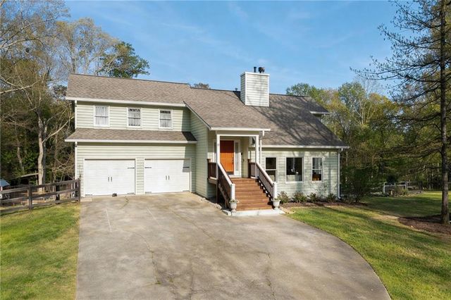 402 Hunters Court, Ball Ground, GA 30107
