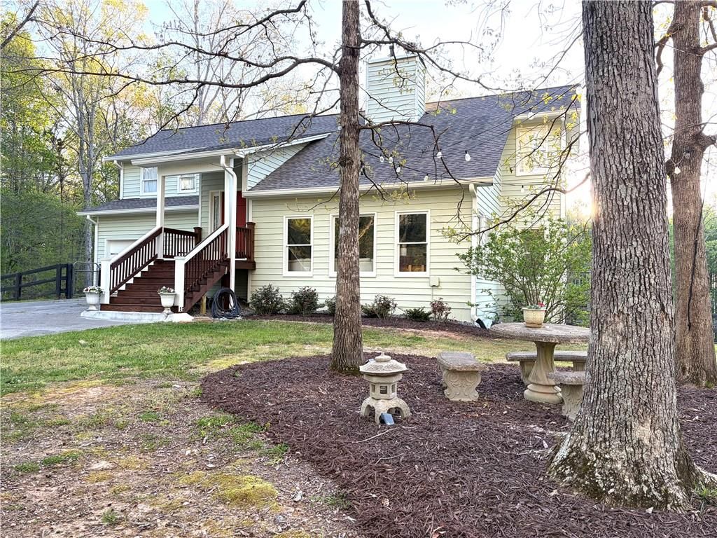 402 Hunters Court, Ball Ground, GA 30107