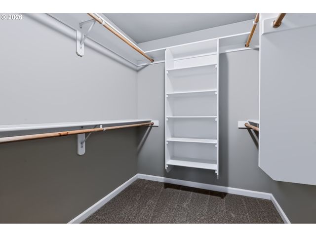 8817 Sw 49TH Ave, Portland, OR 97219
