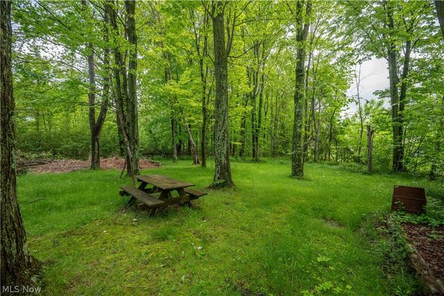 6665 Clingan Road, Poland, OH 44514