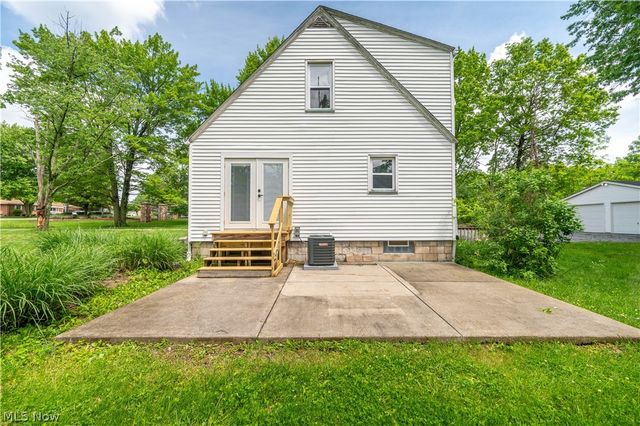 6665 Clingan Road, Poland, OH 44514