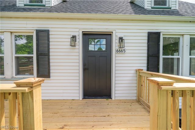 6665 Clingan Road, Poland, OH 44514