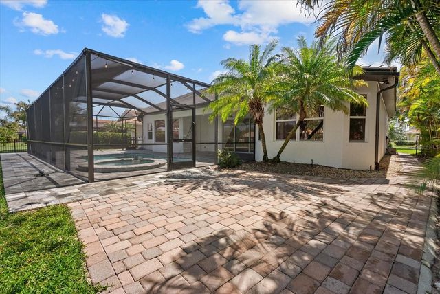 220 DOVE TRAIL, Bradenton, FL 34212