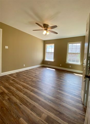 805 Lynn Street, Bonham, TX 75418