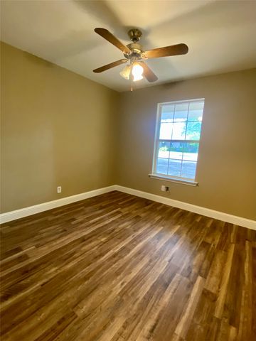 805 Lynn Street, Bonham, TX 75418
