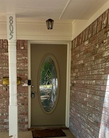 805 Lynn Street, Bonham, TX 75418