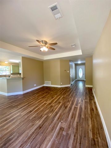 805 Lynn Street, Bonham, TX 75418