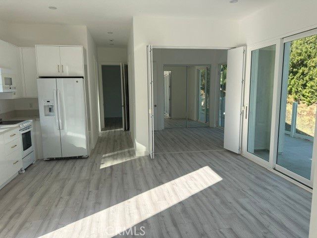 4724 El Caballero Drive, Tarzana, CA 91356