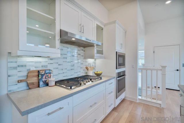 16750 Coyote Bush Dr 58, San Diego, CA 92127