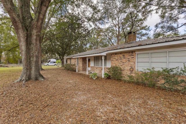 7439 Old Kountze Hwy, Silsbee, TX 77656