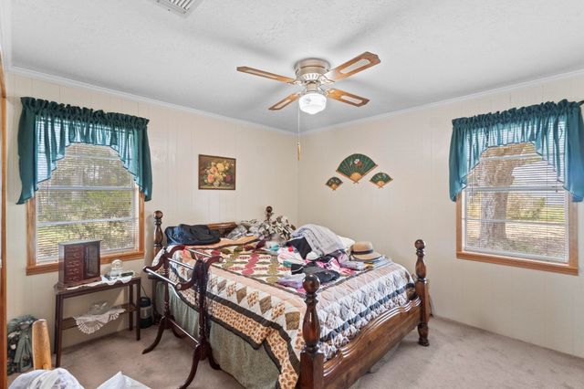 7439 Old Kountze Hwy, Silsbee, TX 77656