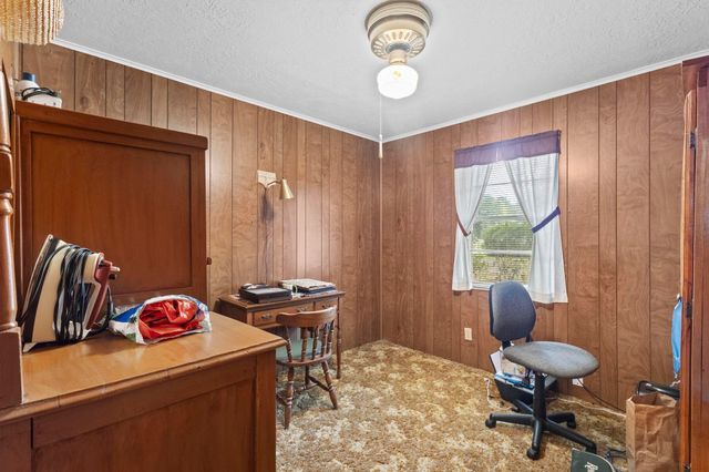 7439 Old Kountze Hwy, Silsbee, TX 77656