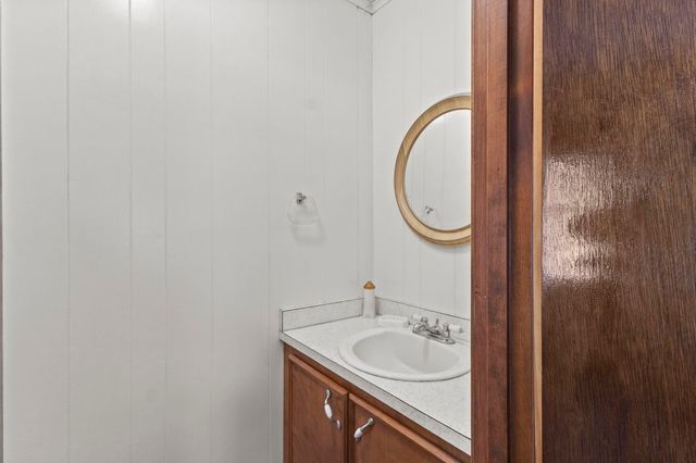 7439 Old Kountze Hwy, Silsbee, TX 77656