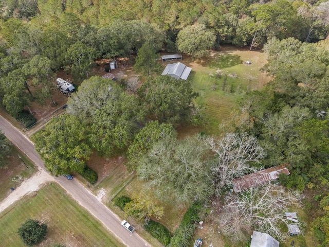 7439 Old Kountze Hwy, Silsbee, TX 77656