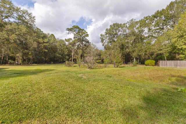 7439 Old Kountze Hwy, Silsbee, TX 77656