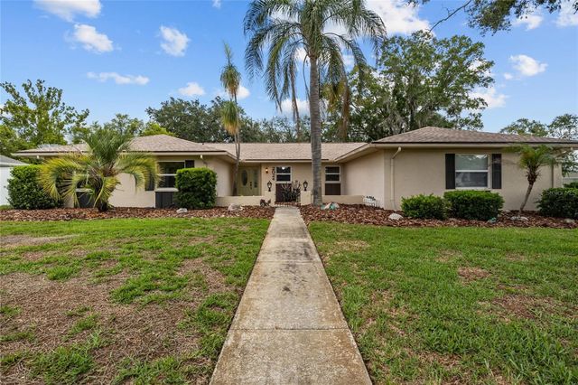2024 CHARNES COURT, Lakeland, FL 33813