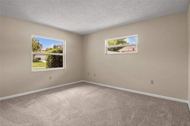 2024 CHARNES COURT, Lakeland, FL 33813