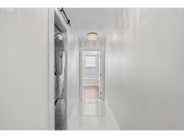 15711 Ne BEECH St 5F, Portland, OR 97230