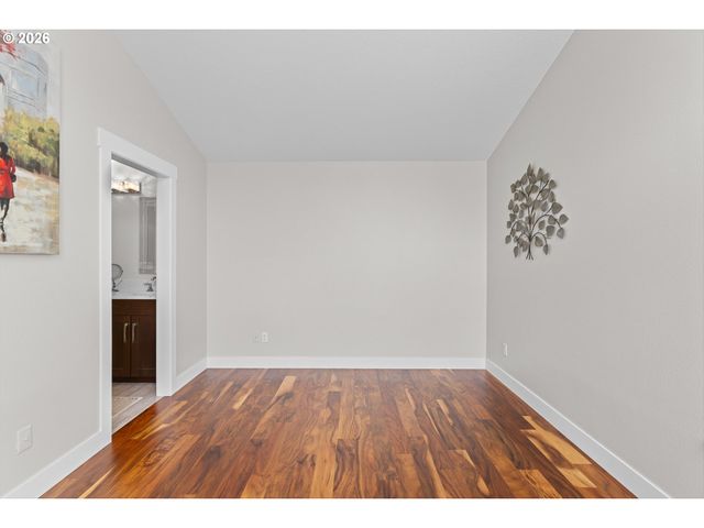 15711 Ne BEECH St 5F, Portland, OR 97230