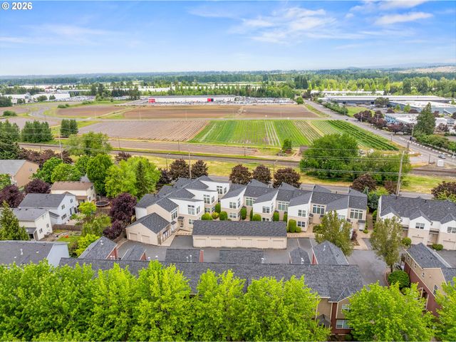 15711 Ne BEECH St 5F, Portland, OR 97230