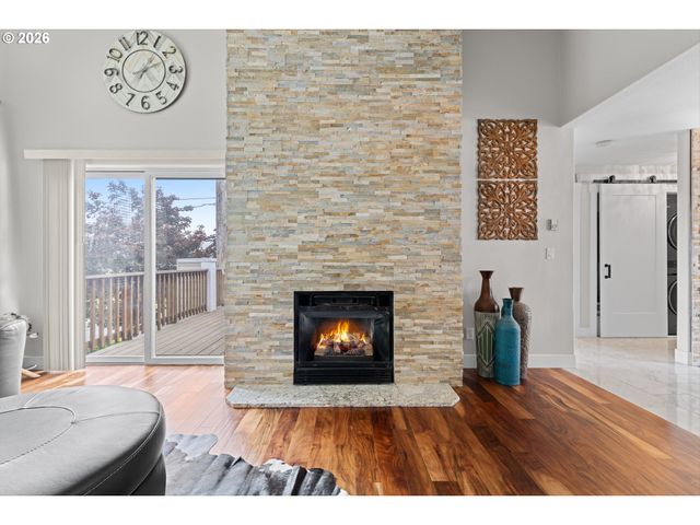 15711 Ne BEECH St 5F, Portland, OR 97230