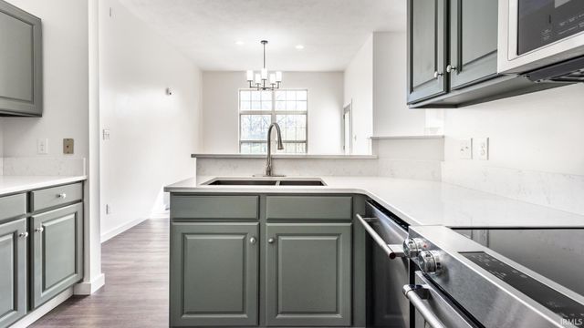 500 E Moss Creek Drive, Bloomington, IN 47401