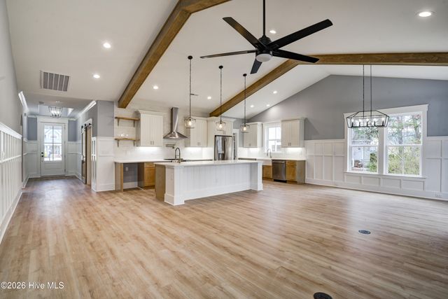 799 Marsh Rose Path NW, Calabash, NC 28467