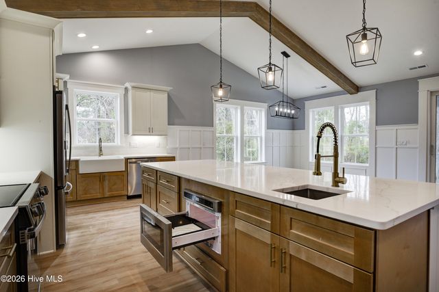 799 Marsh Rose Path NW, Calabash, NC 28467