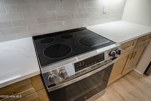 799 Marsh Rose Path NW, Calabash, NC 28467