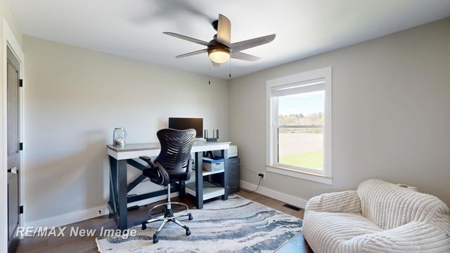2374 S Thomas Road, Saginaw Twp, MI 48609