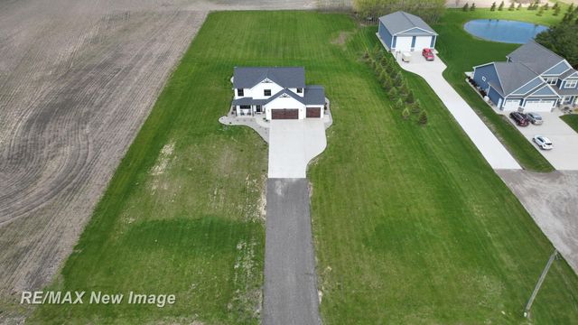 2374 S Thomas Road, Saginaw Twp, MI 48609