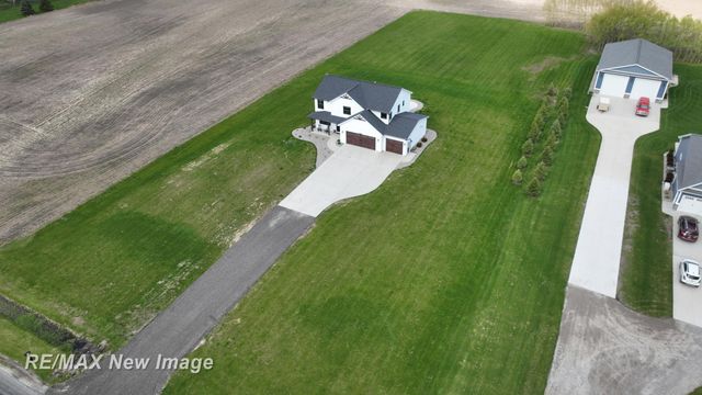 2374 S Thomas Road, Saginaw Twp, MI 48609