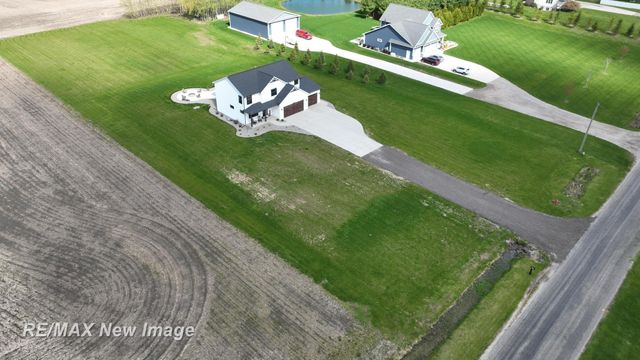 2374 S Thomas Road, Saginaw Twp, MI 48609