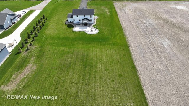 2374 S Thomas Road, Saginaw Twp, MI 48609