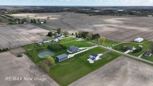 2374 S Thomas Road, Saginaw Twp, MI 48609