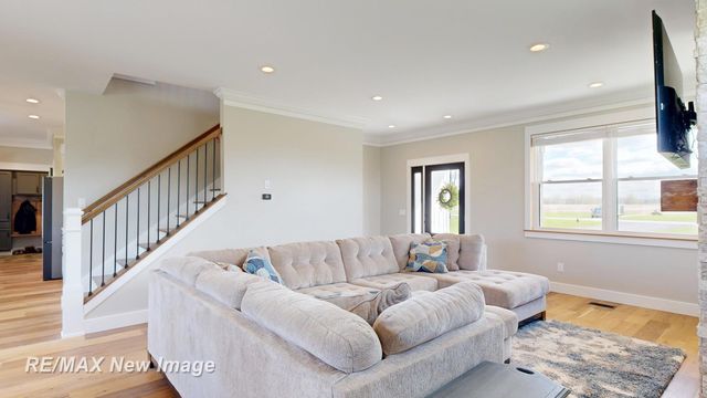 2374 S Thomas Road, Saginaw Twp, MI 48609