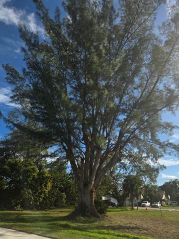 309 NW 6TH Avenue, Delray Beach, FL 33444