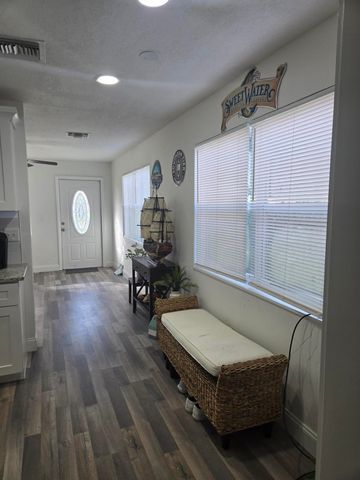 309 NW 6TH Avenue, Delray Beach, FL 33444