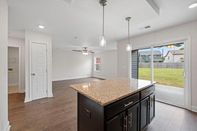 210 Notgrass Rd, Clarksville, TN 37042