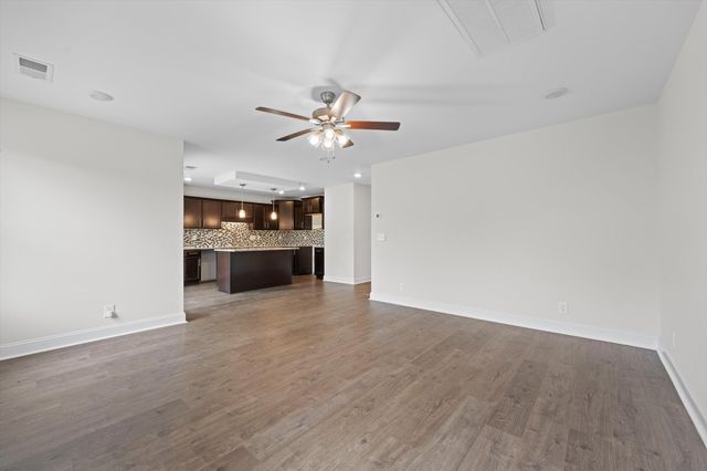 210 Notgrass Rd, Clarksville, TN 37042