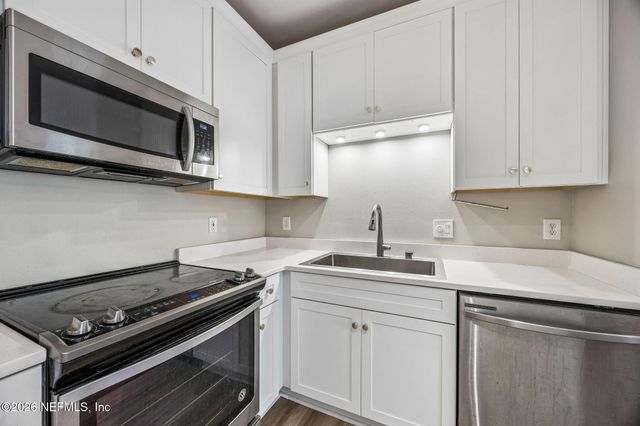 170 VERACRUZ Drive 323, Ponte Vedra Beach, FL 32082